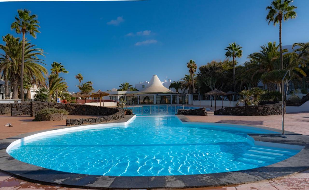 Luxury Estudio En Playa Roca A Primera Linea Del Mar Коста Тегисе Екстериор снимка
