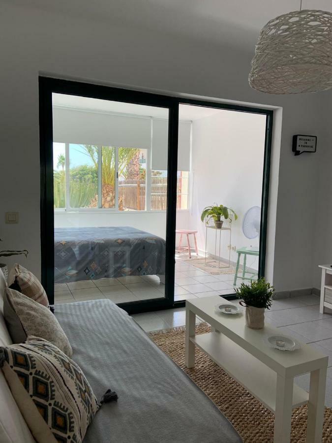 Luxury Estudio En Playa Roca A Primera Linea Del Mar Коста Тегисе Екстериор снимка