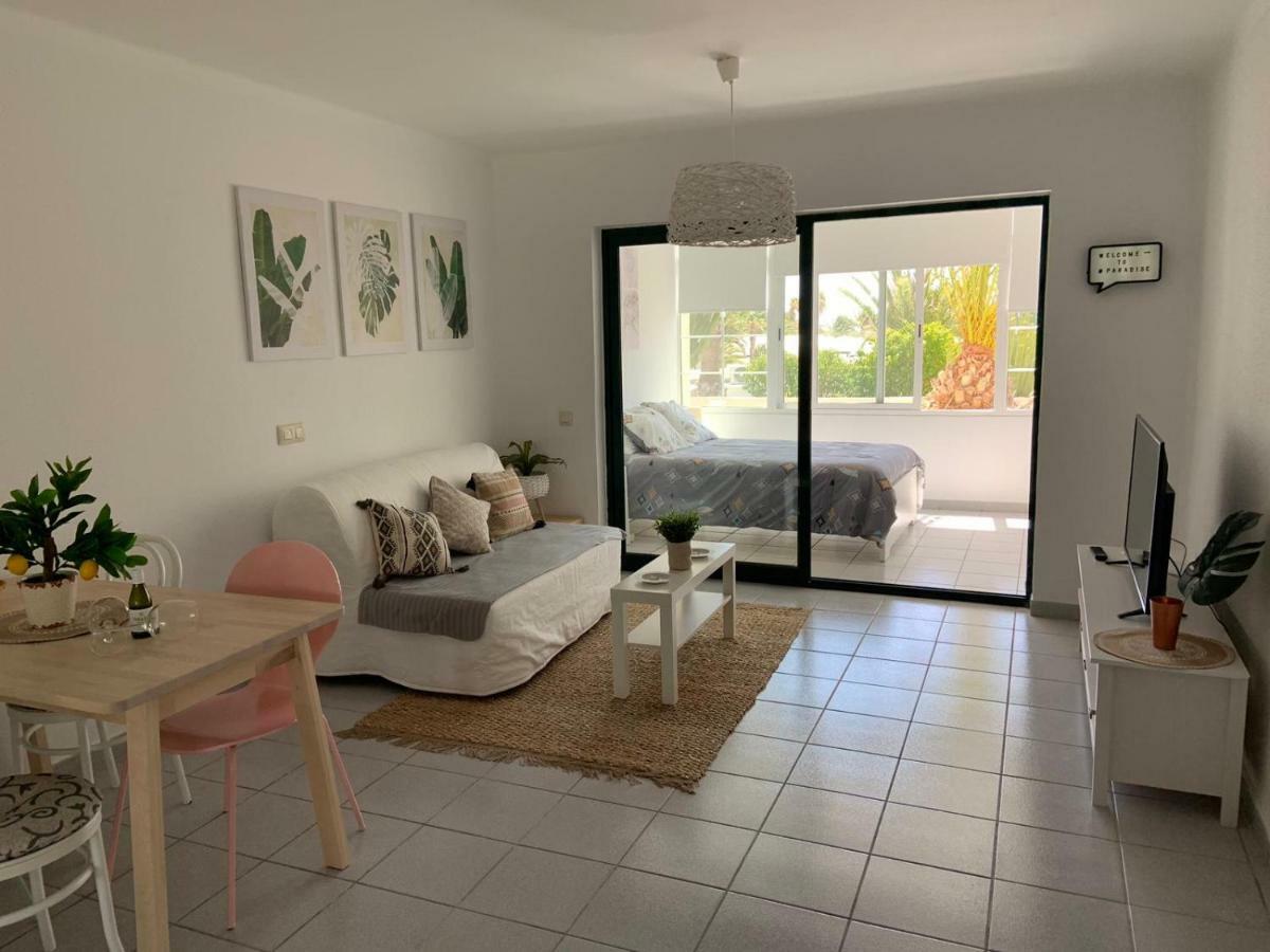 Luxury Estudio En Playa Roca A Primera Linea Del Mar Коста Тегисе Екстериор снимка